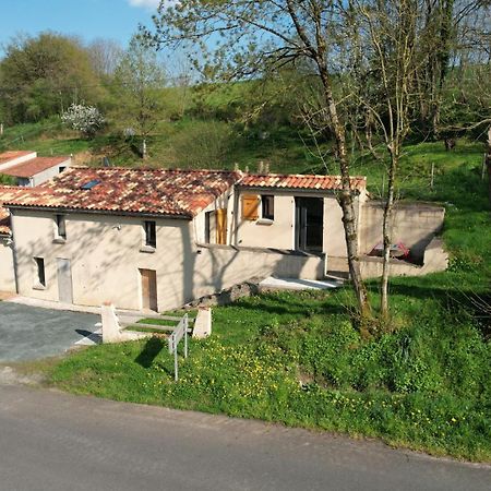 Appartement Au Calme Bournezeau Exterior photo